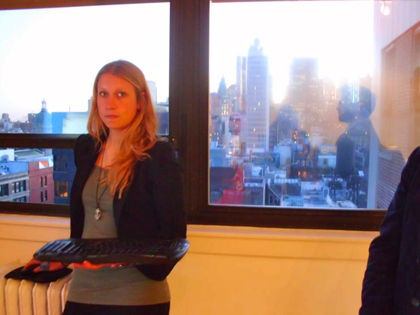 563350_10151364567114221_994695143_n